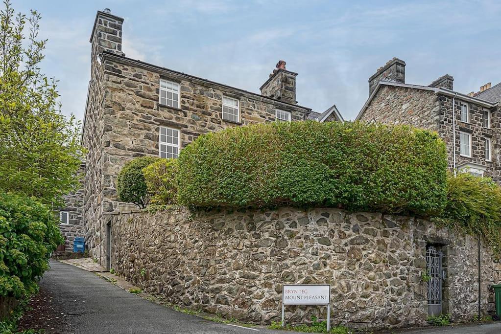Dolgellau Townhouse 2 Minutes To Town & Mountains别墅 外观 照片